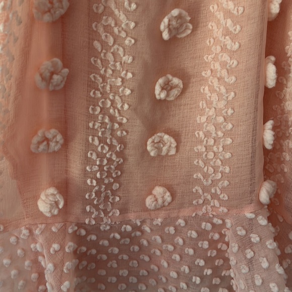 Peachy pink dress with adjustable straps - Picture 3 of 3